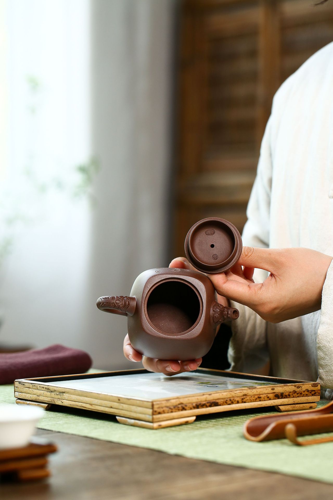 匠心傳承，茗茶雅器 宜興原礦紫泥雙龍漢鐸壺批發與零售解析